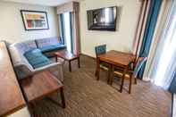 Common Space Comfort Inn Schererville