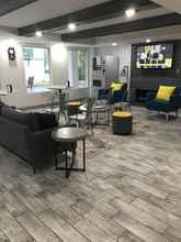 Lobby 4 Days Inn by Wyndham Ridgeland South Carolina