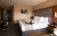 ห้องนอน 2 Ramada by Wyndham Northern Grand Hotel & Conference Centre