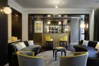 Quầy bar, cafe và phòng lounge Hôtel Le Marquis by Inwood Hotels