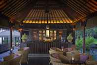 Bar, Kafe, dan Lounge The Legian, Bali