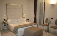 Bilik Tidur 5 LHP Hotel Montecatini Palace & SPA