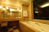 In-room Bathroom Star Gate Hotel Kansai Airport