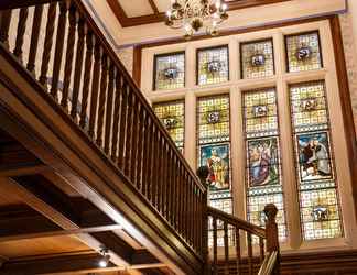 Lobby 2 Mercure Burton Upon Trent Newton Park