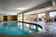 Swimming Pool Best Western Mason Inn