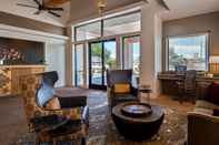 Functional Hall Best Western Apache Junction Inn