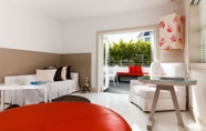 Bedroom 4 Townhouse Hotel by LuxUrban, Trademark Collection by Wyndham