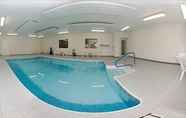 Swimming Pool 6 Comfort Inn Shelbyville North