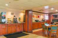Bar, Cafe and Lounge Quality Inn & Suites Detroit Metro Airport