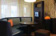 Common Space 4 Courtyard Flint by Marriott