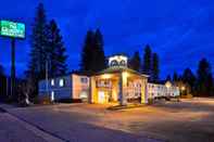 Bangunan Quality Inn & Suites Weed - Mount Shasta