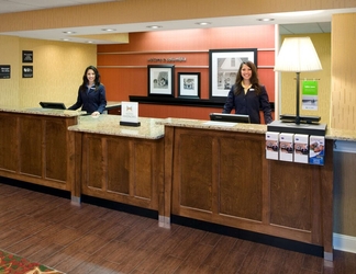 Lobi 2 Hampton Inn Columbia Northeast - Fort Jackson Area