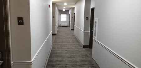 Lobby 4 Comfort Suites Kingwood Houston North