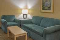 Common Space Comfort Suites Kingwood Houston North