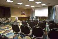 Functional Hall Comfort Suites Kingwood Houston North