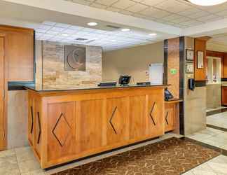 Lobby 2 Comfort Suites Leesburg