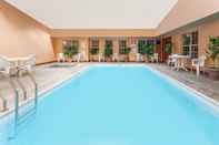 Swimming Pool Ramada by Wyndham Sellersburg/Louisville North