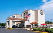 Exterior 2 Sleep Inn & Suites Rehoboth Beach