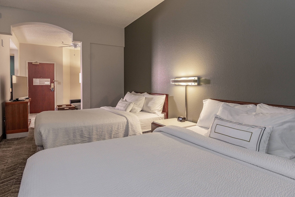 Kamar Tidur 3 Springhill Suites by Marriott Fairbanks