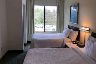 Bedroom 4 SpringHill Suites by Marriott West Mifflin