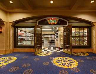 Lobby 2 California Hotel and Casino