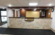 Lobby 4 Days Inn by Wyndham Mounds View Twin Cities North