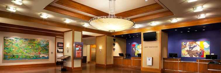 Lobi Sheraton Grand Sacramento Hotel