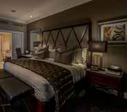Bedroom 5 InterContinental Johannesburg O.R Tambo Airport, an IHG Hotel