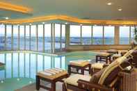 Swimming Pool InterContinental Johannesburg O.R Tambo Airport, an IHG Hotel