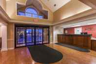 Lobby Baymont by Wyndham Columbia Maury