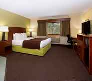 Kamar Tidur 6 Cobblestone Hotel & Suites – Wisconsin Rapids