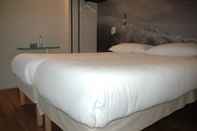 Kamar Tidur ibis Styles Quimper