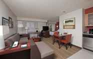 Kamar Tidur 3 Residence Inn Lansing West