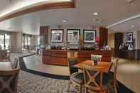 บาร์ คาเฟ่ และเลานจ์ Hampton Inn Columbus/Taylorsville/Edinburgh