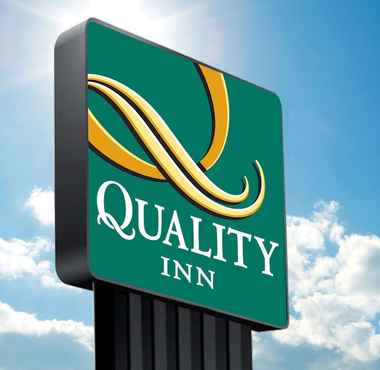 Bangunan 2 Quality Inn