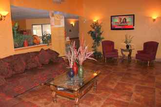 Lobby 4 Comfort Inn & Suites Surprise Near Sun City West