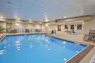 Swimming Pool Hampton Inn DuBois