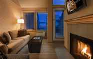 Ruang untuk Umum 3 Executive - The Inn at Whistler Village