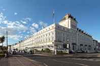 Exterior St George's Hotel