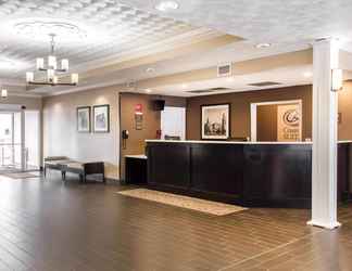 Lobby 2 Comfort Suites Scranton near Montage Mountain