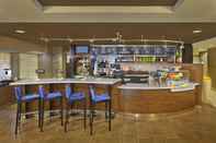 Bar, Cafe and Lounge Courtyard by Marriott Orlando East/UCF Area