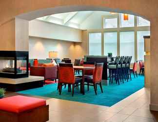 Lobby 2 Sonesta ES Suites Allentown Bethlehem Airport