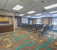 Functional Hall 7 Residence Inn By Marriott Buckhead Lenox Park