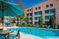 Swimming Pool Sonesta ES Suites New Orleans Convention Center