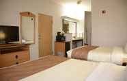 Bedroom 5 Quality Inn & Suites Denver Airport - Gateway Park
