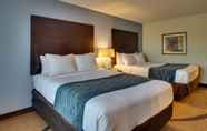 Bedroom 6 Wingfield Inn & Suites