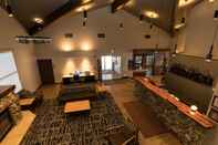 Lobi Best Western Sawtooth Inn & Suites