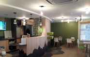 Lobby 7 ibis Styles Annecy Gare Centre