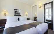Bedroom 3 Hotel College De France