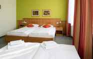 Bedroom 6 Land- und Golfhotel Alte Fliegerschule